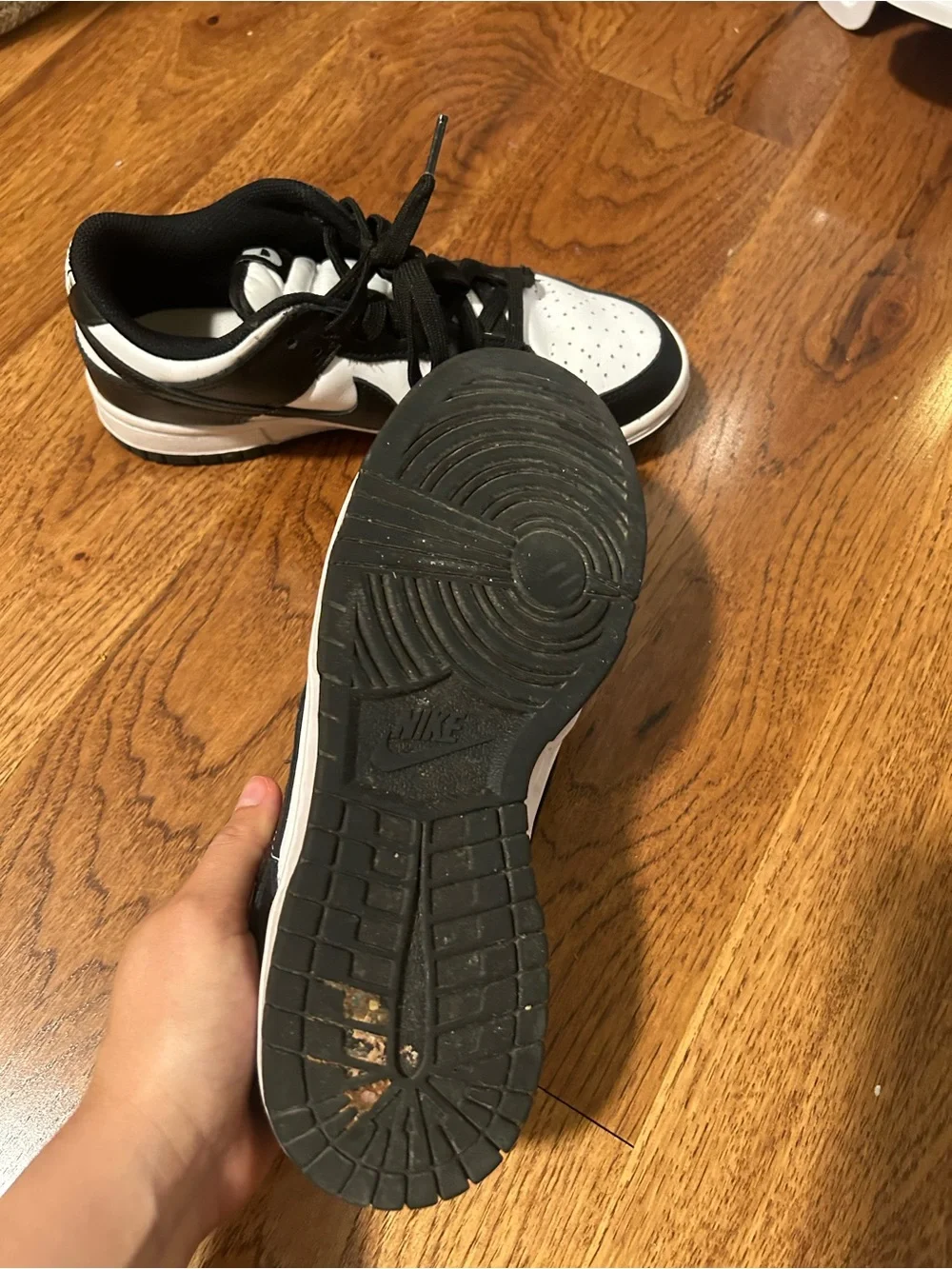 Nike Black and White Low-Top Sneakers – Classic Swoosh